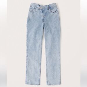 Abercrombie Curve Love Dad Jeans - Medium Wash